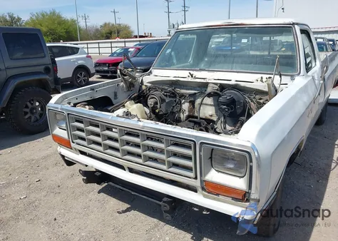 1984 Dodge D-Series D150 z USA, uszkodzony, nr VIN 1B7FD14TXES212358